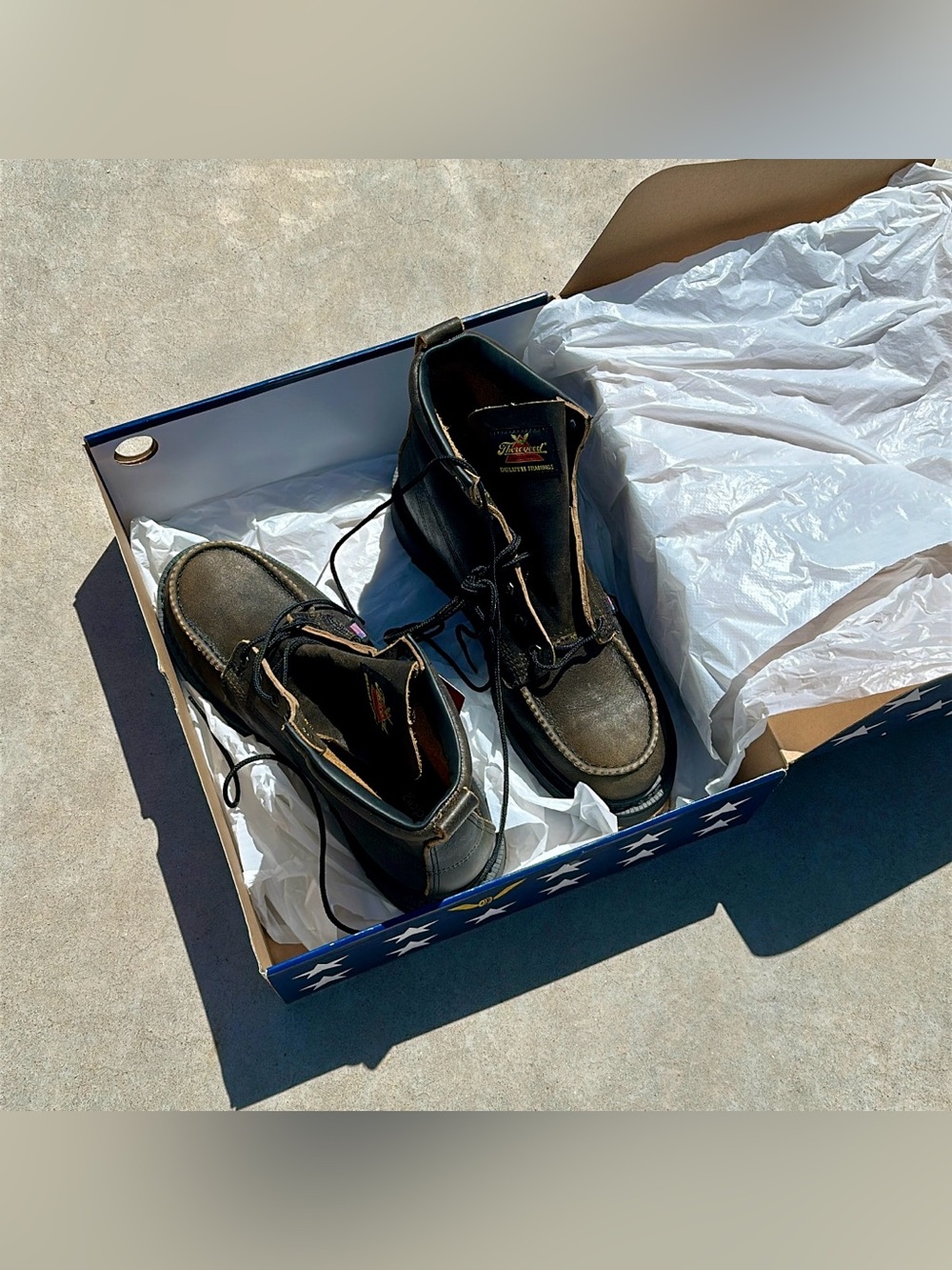 Thorogood boots - Picture 3 of 6
